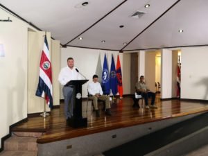 Rodrigo Marín renuncia como director de Vigilancia de la Salud