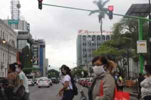 No acatamiento de medidas sanitarias podría duplicar cantidad de casos proyectada