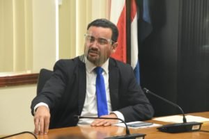 Prendas propone que alcaldes lideren estrategias contra pandemia