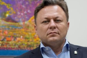 Dolanescu solicita a diputados aprobar proyecto de Enrique Sánchez para que delitos de incesto no prescriban