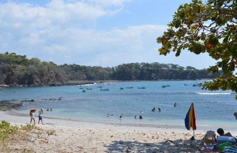 ¿Afectará el bajo tipo de cambio las vacaciones de Semana Santa de los costarricenses?