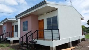 2.428 familias del Pacífico Central cuentan con nuevas viviendas