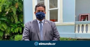 Melvin Núñez: Voy a votar para que la defensora se quede