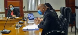 Canciller ordenó suspender nombramiento de Luis Salazar