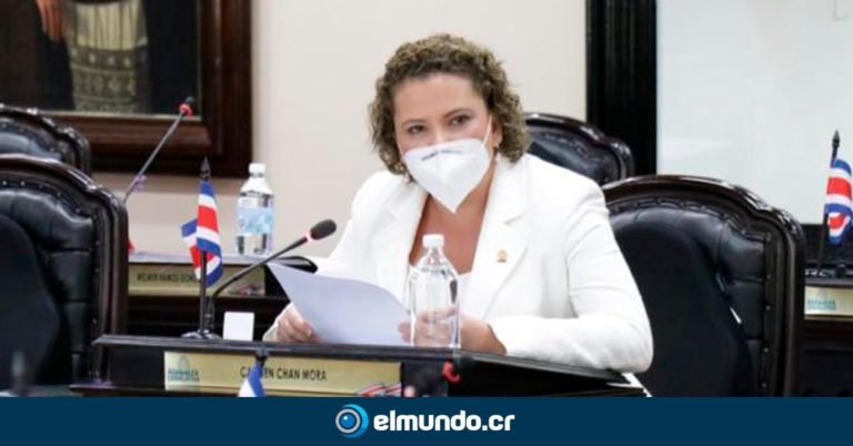 Carmen Chan: Triste ver al PAC celebrar el veto, mientras pescadores lloran