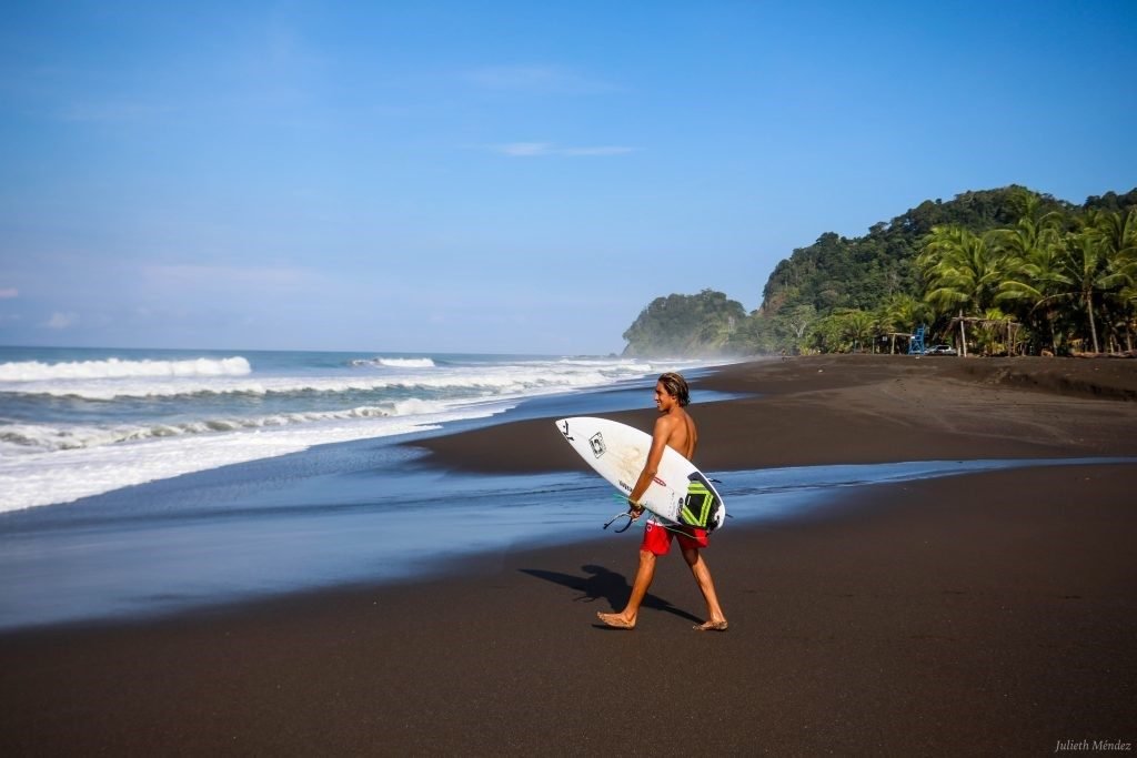 Playa Hermosa Es Seleccionada Como Reserva Mundial De Surf