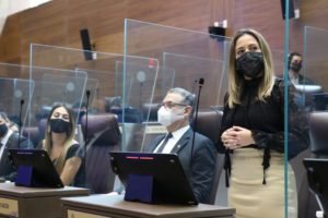 Karine Niño: Hay sin duda en nuestro país una emergencia cultural