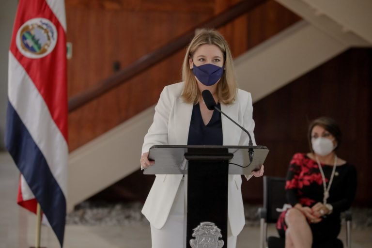 Me complace la continuidad al Proyecto Ciudad Gobierno, expresa Claudia Dobles