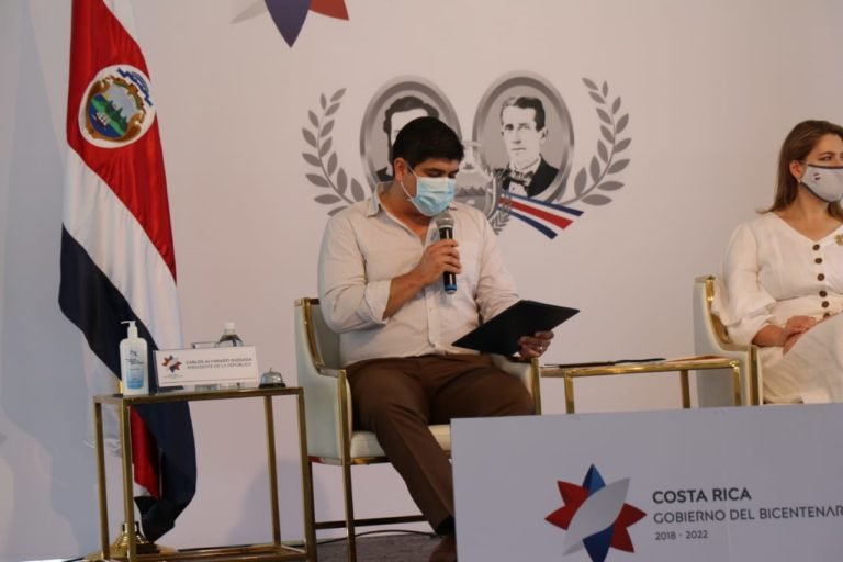 Entre el sacrilegio y la osadía…