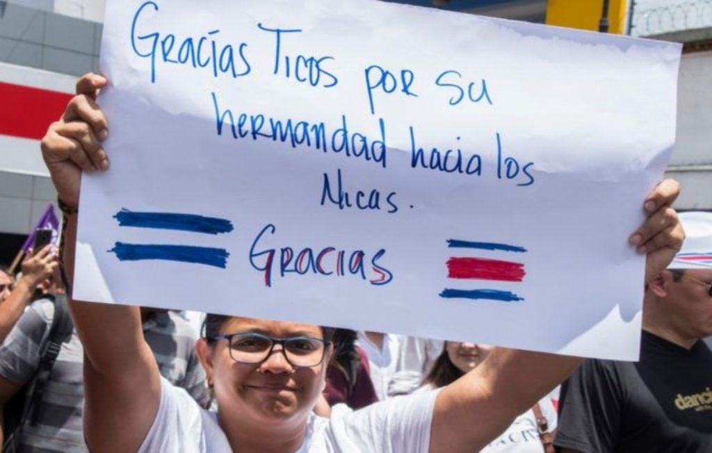 Costa Rica crea nueva categoría migratoria para cubanos, venezolanos y