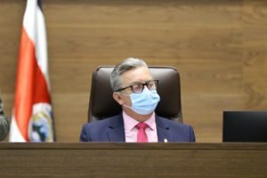 Prevaleció en mí el interés superior de la salud de los diputados, asegura Fonseca