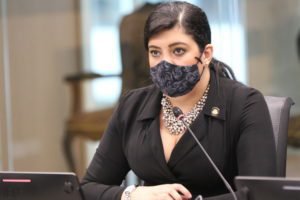 Pilar Garrido brinda explicaciones sobre liquidación de presupuesto 2020