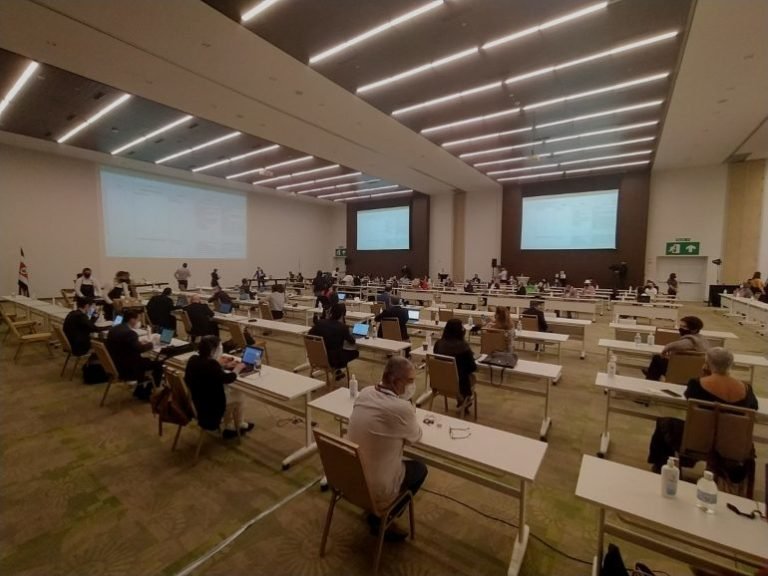 Diálogo del Gobierno se enfoca en propuestas de empleo para mujeres y zonas costeras