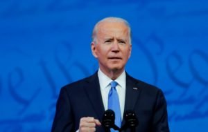 “La democracia prevaleció”: Biden apunta a unificar una nación dividida