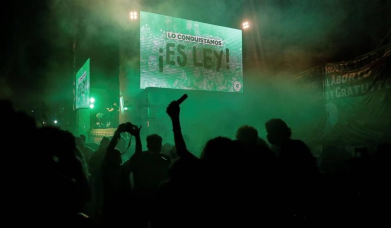 Vamos sobre legalización del aborto en Argentina: Su lucha ha inspirado al resto de América Latina