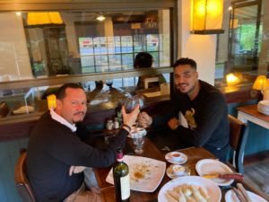 Esteban Alvarado negocia con Limón F.C. ante la salida de Minor Álvarez