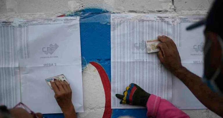 Venezuela vota por un Parlamento sin concurso de la oposición