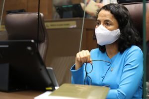 León: Es incuantificable el daño que le provocan los actos de corrupción a la democracia, a la institucionalidad y a la confianza