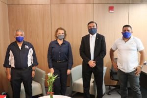 Chan y Prendas se reúnen con fuerzas policiales para escuchar sus necesidades