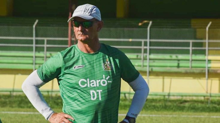 Daniel Casas será el nuevo técnico de Limón FC