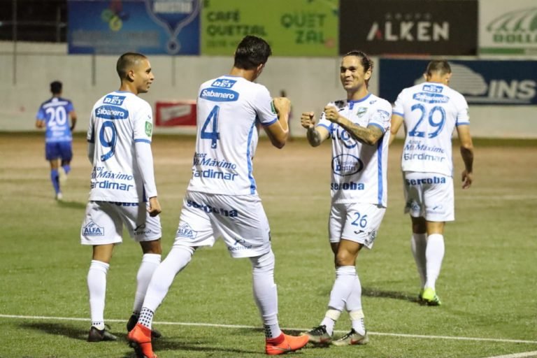 Jicaral le respira en la nuca a la Liga y Santos desplaza al Cartaginés