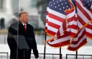 Trump se compromete a una transición de poder “ordenada”