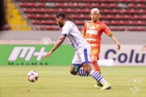 El Grecia de Gilberto Martínez juega muy bien pero, de momento, no sabe ganar