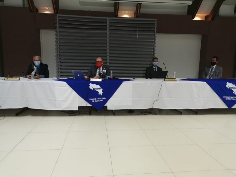 Conare lamenta “escalada en contra del Estado Social de Derecho”, luego de que se aprobara inclusión de Universidades en ley de empleo público