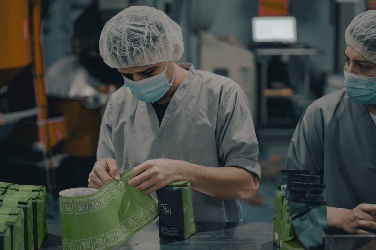 Coopedota renueva imagen de 4 de sus cafés