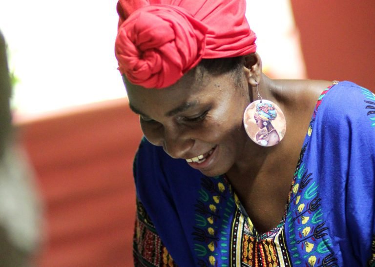 Abren convocatoria para financiar emprendimientos de mujeres limonenses