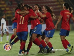 La selección femenina se prepara para disputar el segundo juego antes las mexicanas