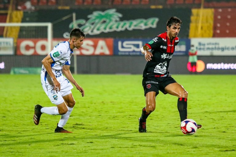 Los líderes de Alajuelense exigen al plantel no bajar el ritmo pese a estar clasificados