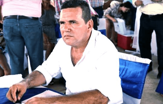 Levantan medidas cautelares a presidente municipal de Corredores