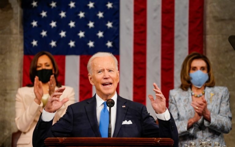 Biden: “Estados Unidos vuelve a estar en marcha”