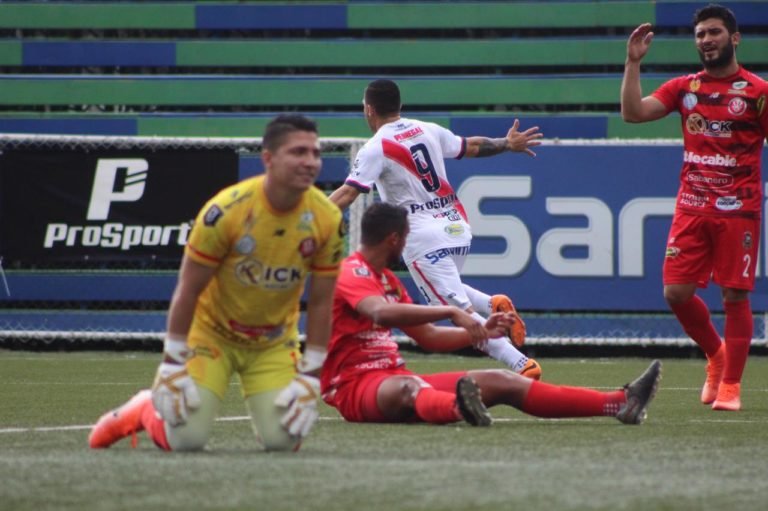 Barrio México, el último invitado para la fiesta de semifinales en el Ascenso