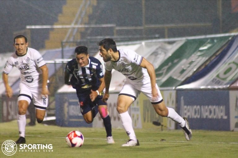 UNAFUT mantiene el descenso en el Clausura y seguirá jugando con 12 clubes