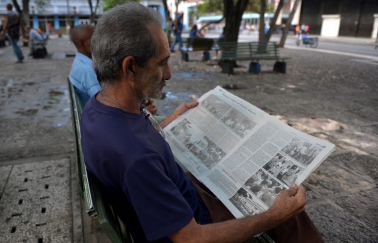 Redadas, multas y detenciones para bloquear la prensa independiente en Cuba