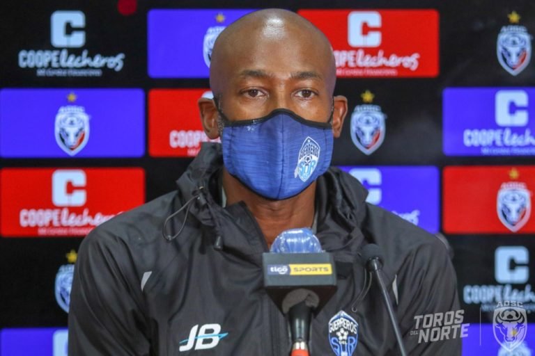 Paulo Wanchope: “Estamos en una posición linda pero todavía falta”