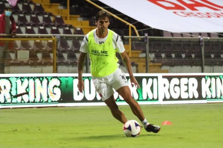 (Video) Bryan Ruiz explica la manera en la que lanzó el penal que atajó Aaron Cruz