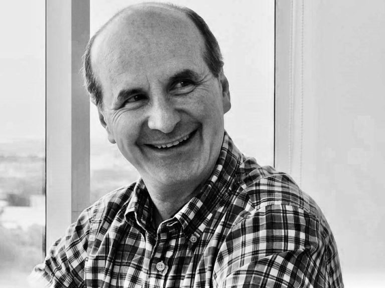 Figueres ha cobrado ₡700 millones en pensión de lujo mientras recibía millonarios ingresos en Europa