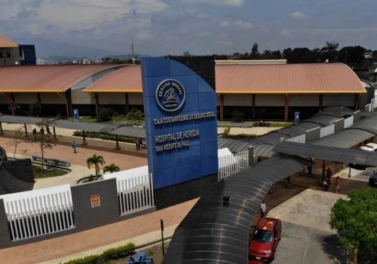 Servicios de emergencias y de hospitalización al tope de capacidad por covid-19