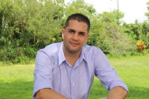 Denuncian a alcalde de Pérez Zeledón por nombrar de forma irregular a pareja sentimental