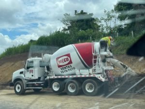 UNOPS cancela contratos adjudicados recientemente a constructoras H. Solís y Meco