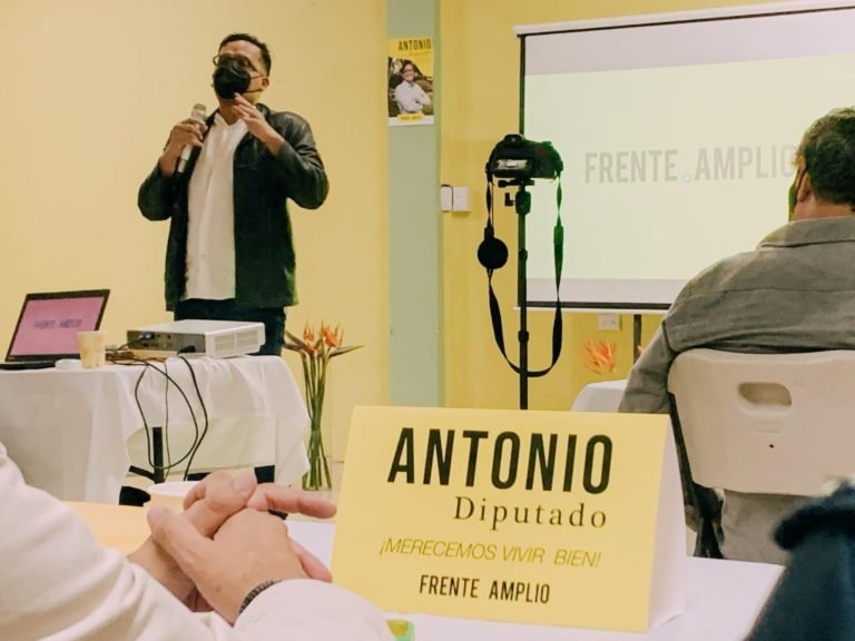 Antonio Ortega presentó públicamente su precandidatura a la diputación por Cartago