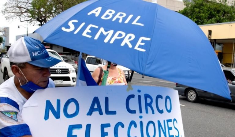 Autoridades nicaragüenses prohíben la organización de grandes eventos políticos