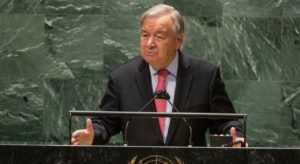 Una catarata de crisis pone al mundo al borde del abismo, solo a través del multilateralismo podemos salvarnos, afirma Guterres