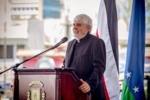 Jiménez Deredia es declarado ciudadano de honor