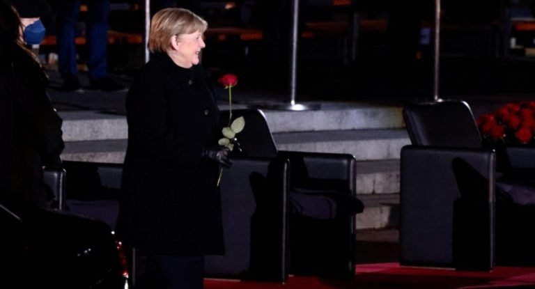 Fin de una era: Angela Merkel se despide del escenario global