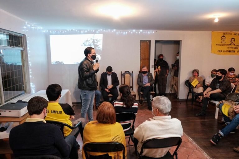 Villalta y Antonio Ortega cierran 2021 con encuentro navideño en Paraíso de Cartago