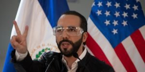 Bukele promueve campaña que insta a perder peso para reducir riesgos por COVID-19